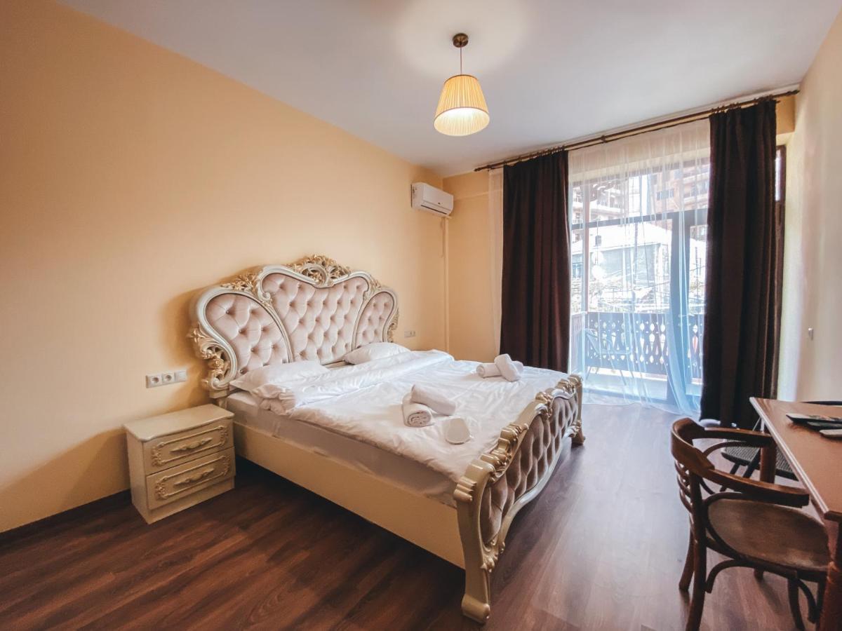 Old Armenia Hotel Erevan Esterno foto